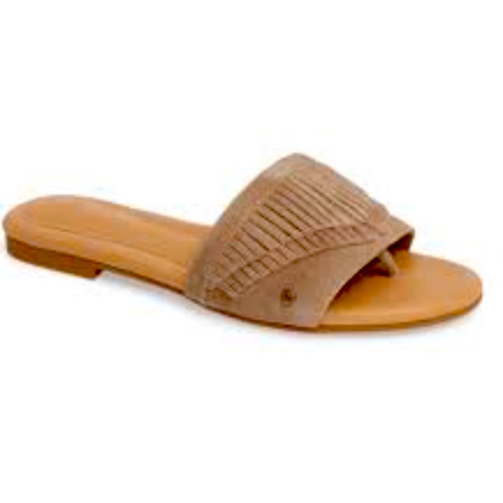 NIB UGG Fringe Sandals 🙌🏽